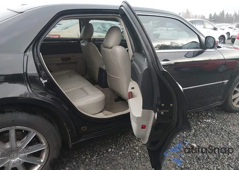 2007 Chrysler 300C from USA, damaged, VIN 2C3KK63H07H636421